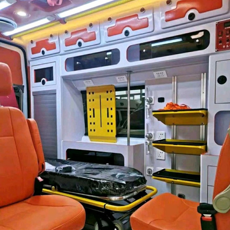 淮上长途救护车护送病人租赁价格
